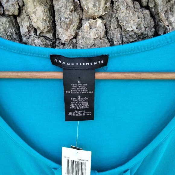 NWT Grace Elements Ruffle Blouse in size S - Picture 4 of 4